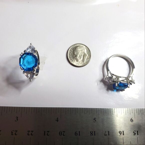 3.5 Ct Sky Blue Sapphire & White Baguette Diamond Cocktail Ring on 925 Silver - Picture 7 of 10